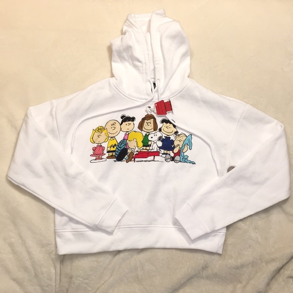 Cropped Peanuts Hoodie - Picture 3 of 6